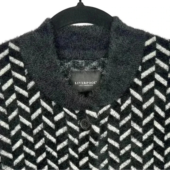 LIVERPOOL Fuzzy Black White Herringbone Balloon Sleeve Knit Cardigan Size Small - Picture 4 of 7